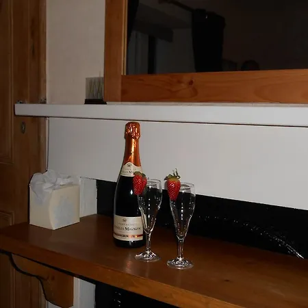 Brookhouse 4*