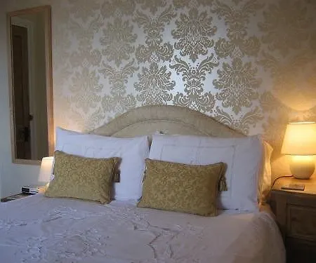Brookhouse Clapham (North Yorkshire)