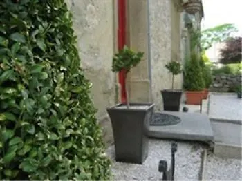Brookhouse Guest house 4*